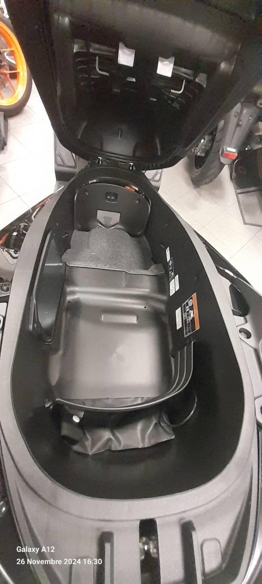 Honda Forza 350 (2025 - 26) (7)