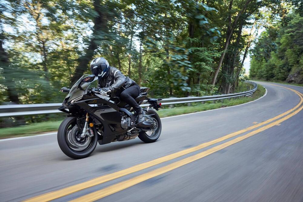 Yamaha YZF R9 (2025) (7)