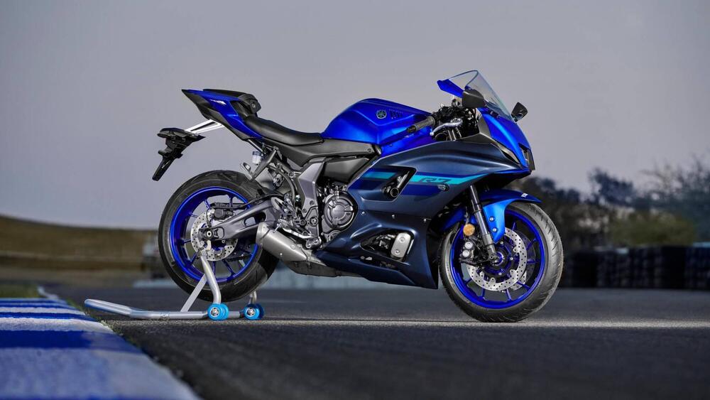 Yamaha YZF R7 (2021 - 25) (12)