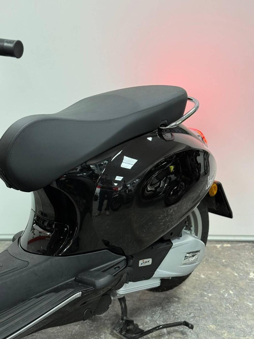 Vespa Primavera 125 (2024 - 25) (7)