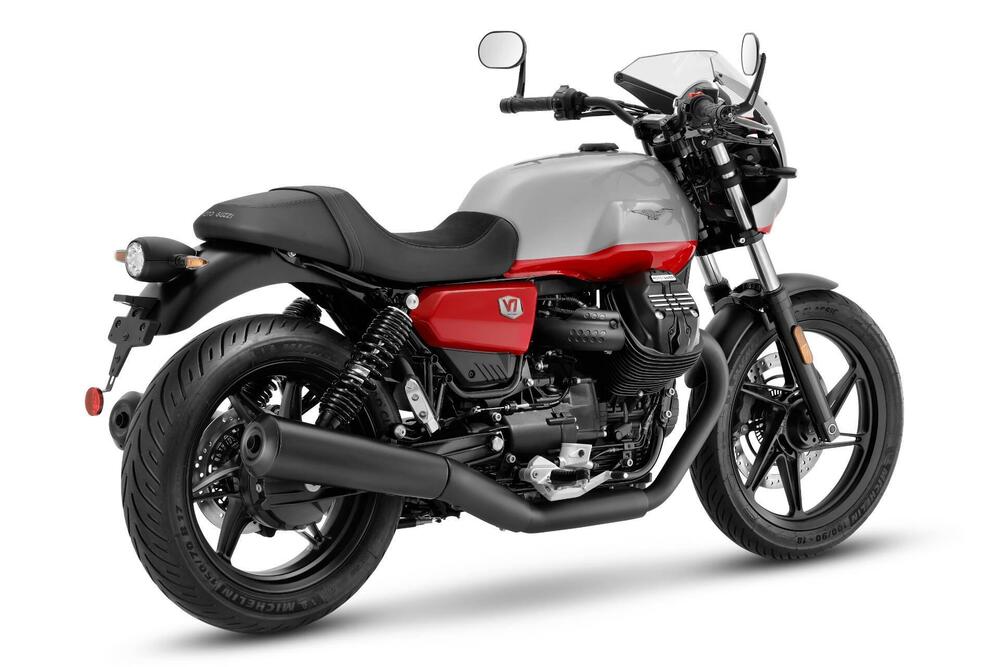 Moto Guzzi V7 Stone Corsa (2023 - 25) (2)