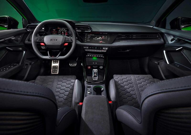 Audi RS 3 Sportback (2021-->>) (6)