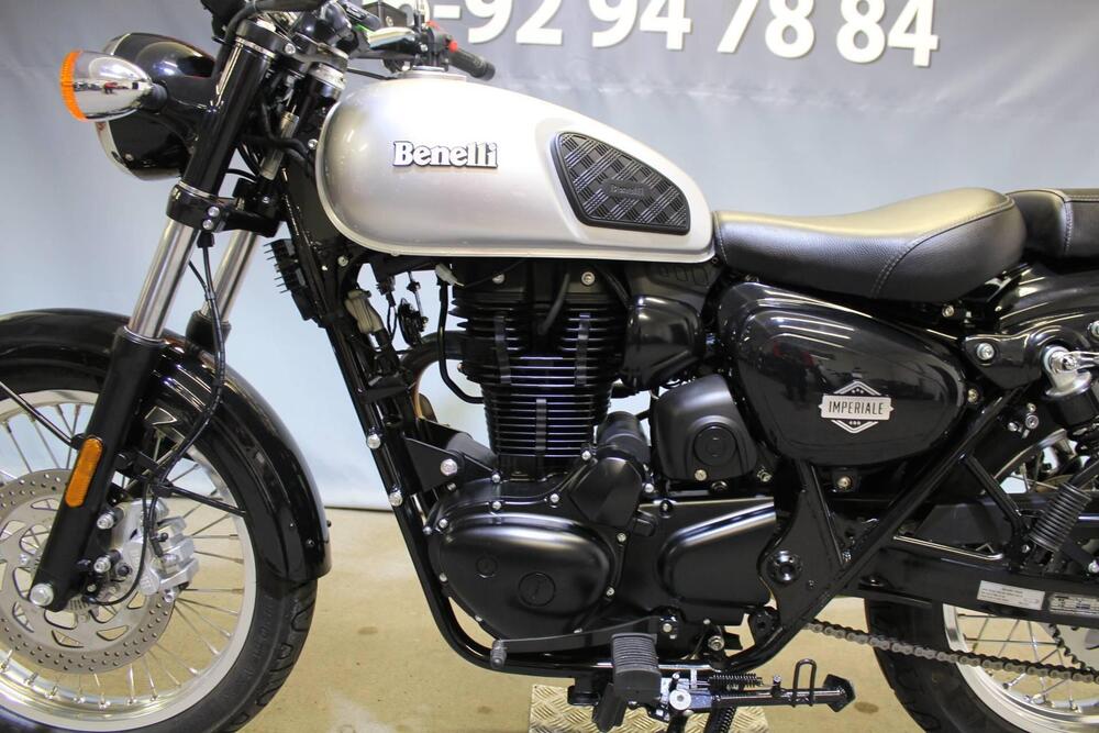 Benelli Imperiale 400 (2021 - 25) (15)