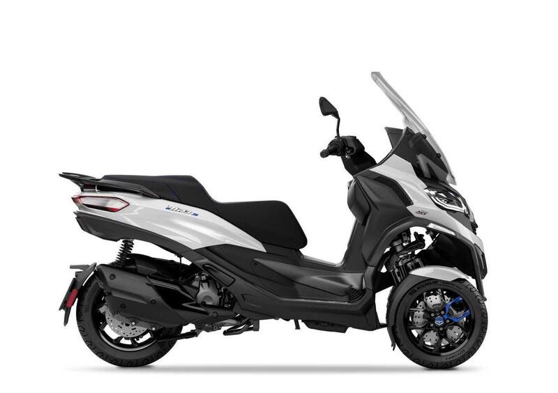 Piaggio MP3 MP3 400 Sport Hpe (2025) (2)