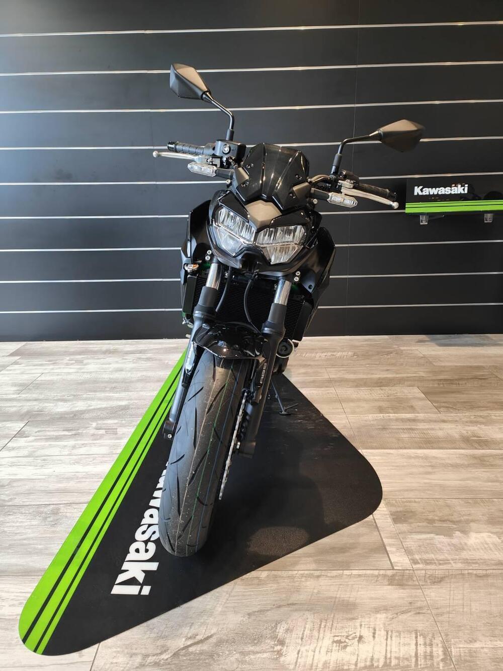 Kawasaki Z 650 (2025 - 26) (8)