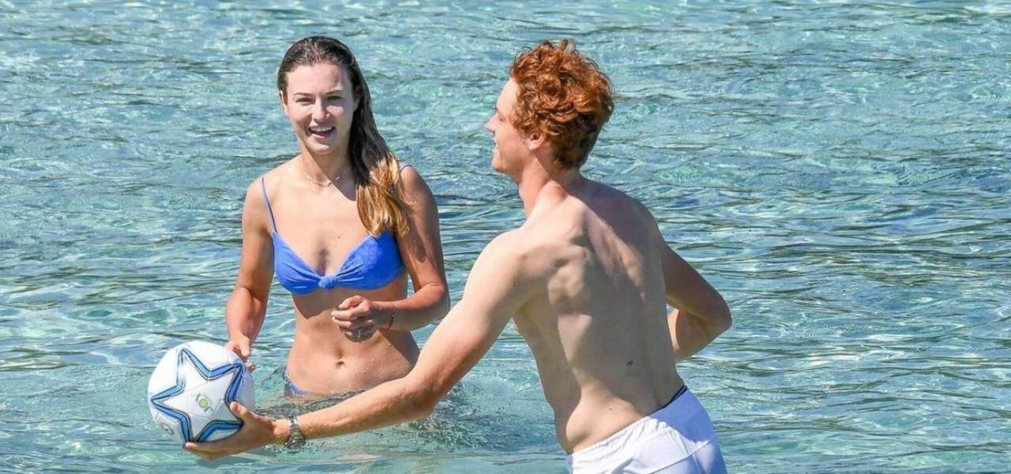 Anna Kalinskaya e Jannik Sinner in vacanza