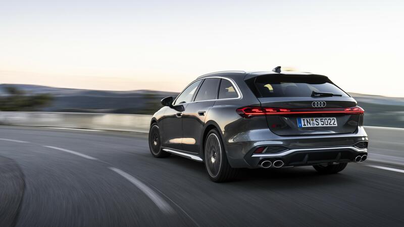 Audi S5: V6 pi&ugrave; elettrico, arriva l&#039;ibrida da 367 CV [VIDEO]