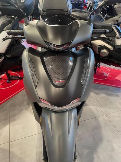 Honda SH 350i GT (2025) nuova