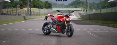 Ducati Streetfighter V4 S (2025) nuova