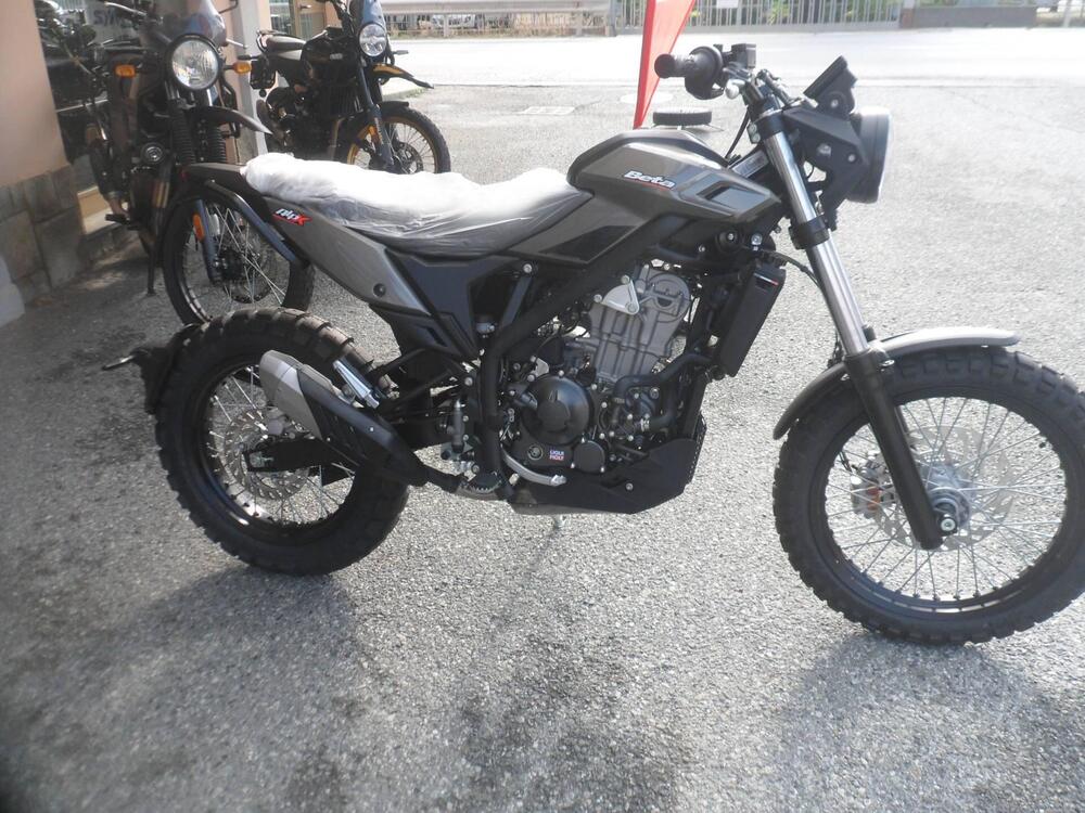 Betamotor Alp X (2024 - 25) (2)