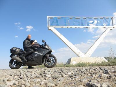 Francesco Loreti: il Kazakistan con la  BMW K1200S "Bucefalo"