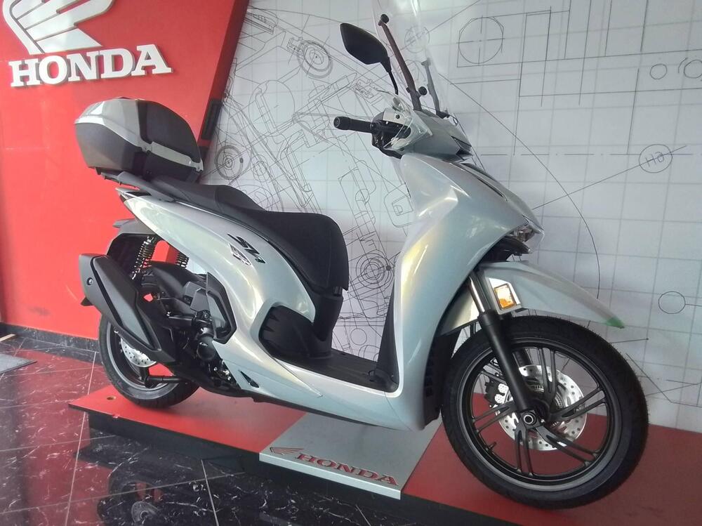 Honda SH 350i GT (2025 - 26) (5)