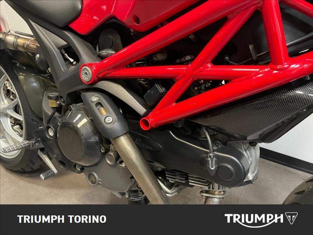 Ducati Monster 1100 (2009 -10) (3)