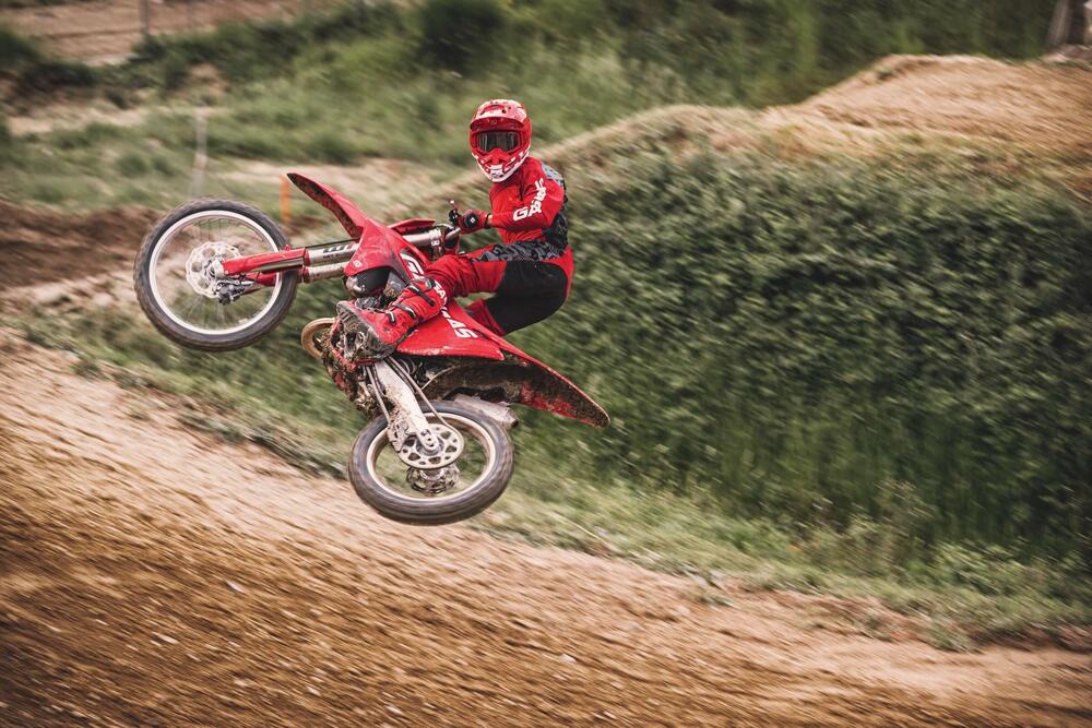 GASGAS MC 125 (2024) (4)