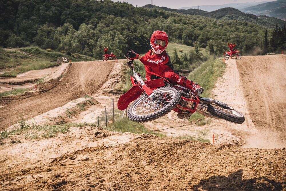 GASGAS MC 125 (2024) (7)