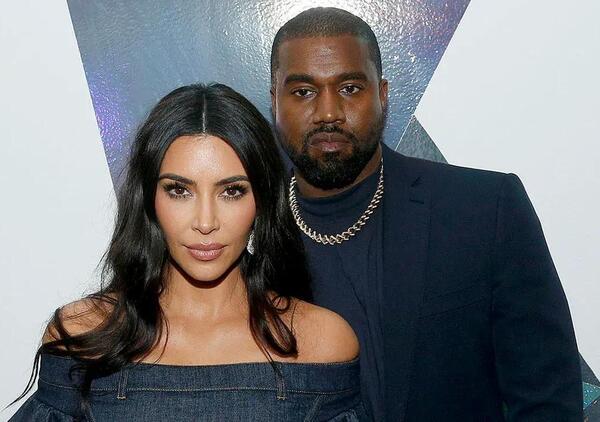 Kim Kardashian mamma disperata, vacanze di Natale rovinate per Kanye West? I suoi figli vogliono stare con lui, ma il rapper &egrave; imprevedibile. E intanto Bianca Censori&hellip; 