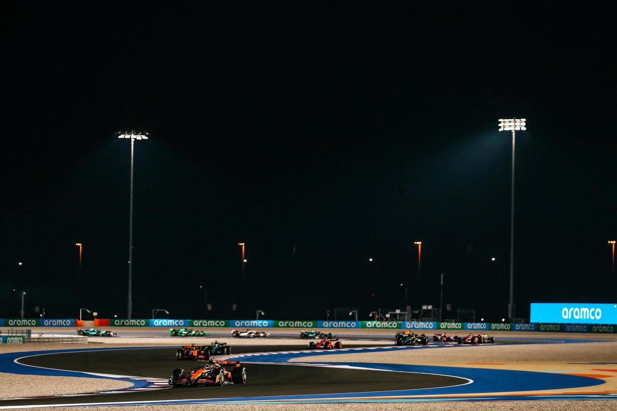 La partenza della gara Sprint in Qatar