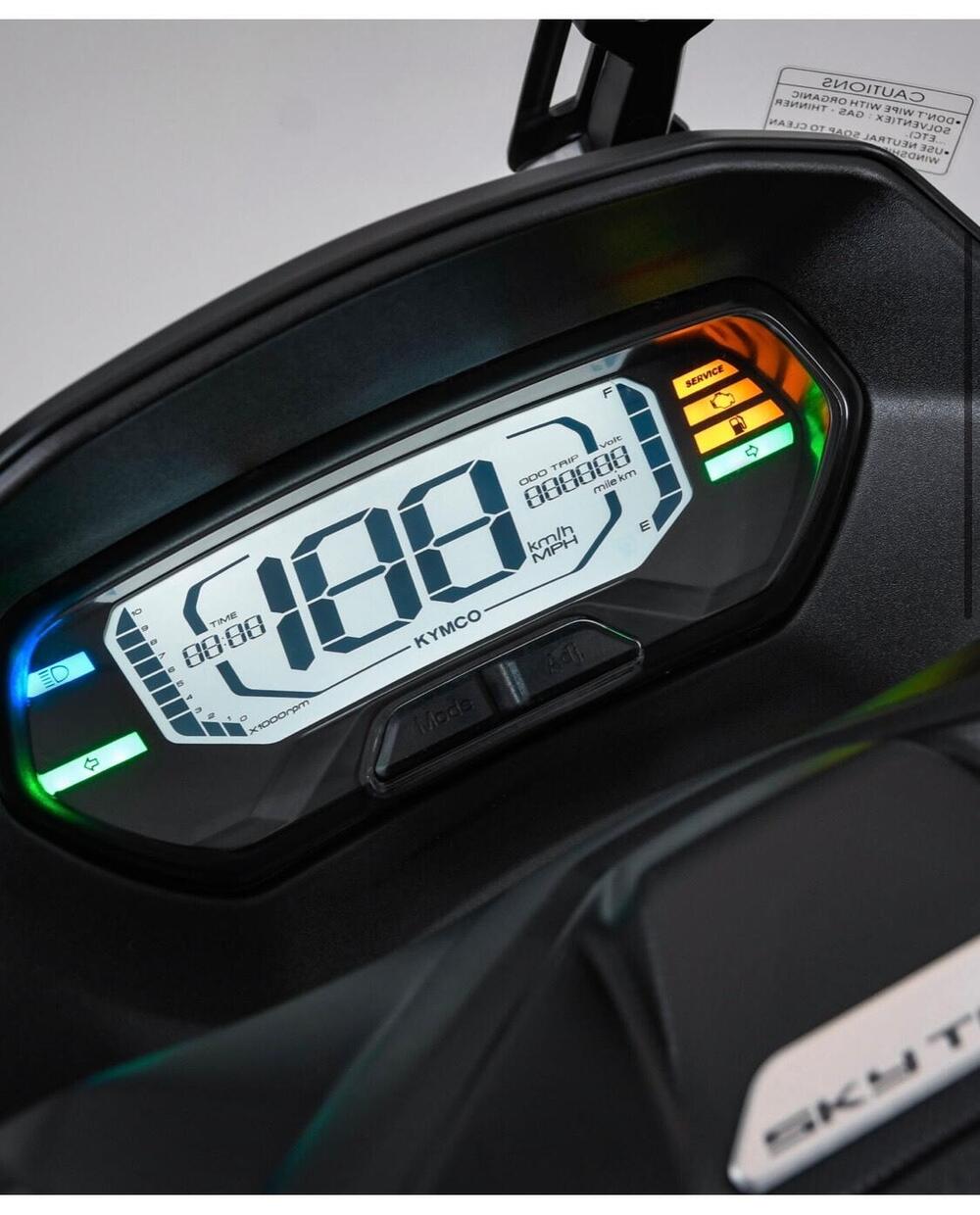 Kymco Skytown 125i (2024 - 26) (12)