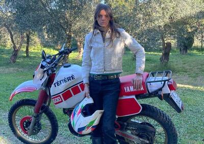 A Sanremo anche Lucio Corsi, il cantautore-motociclista amico di Franco Morbidelli [VIDEO]