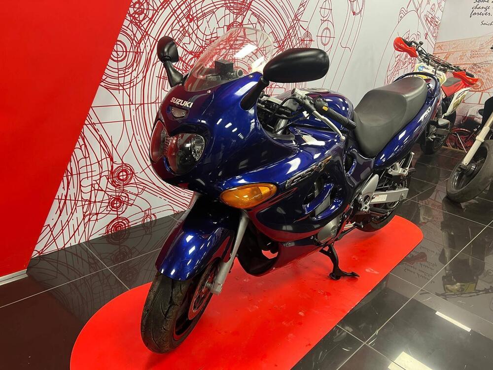 Suzuki GSX 750 F (1999 - 06) (4)