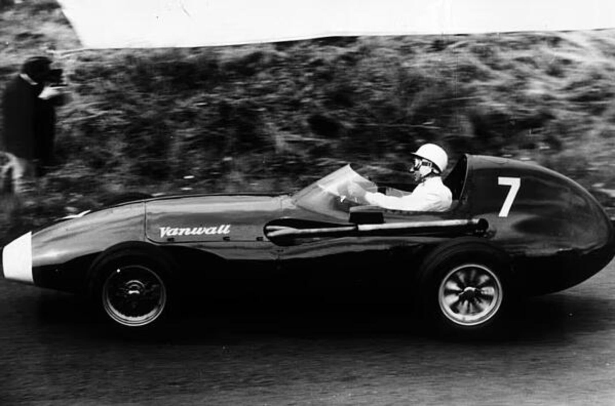 Vanwall VW10 