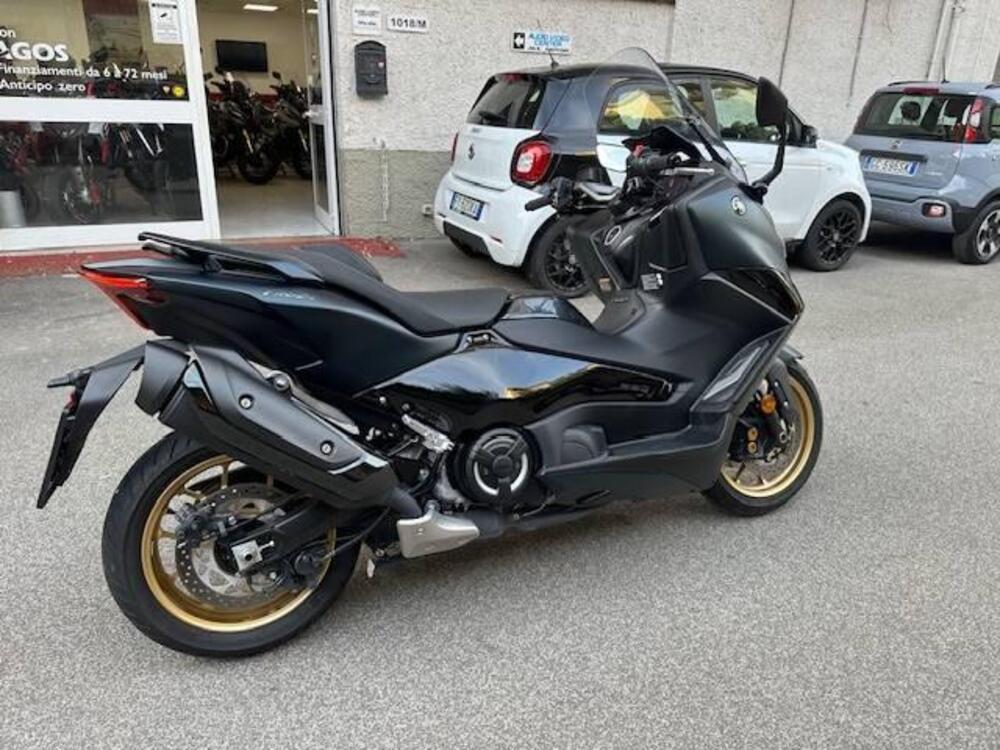 Yamaha T-Max 560 Tech Max (2022 - 24) (8)