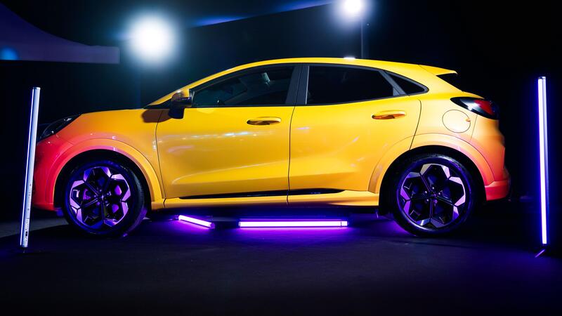 Ford Puma E: ora &egrave; elettrica e ben studiata, dal design alla praticit&agrave; [VIDEO]