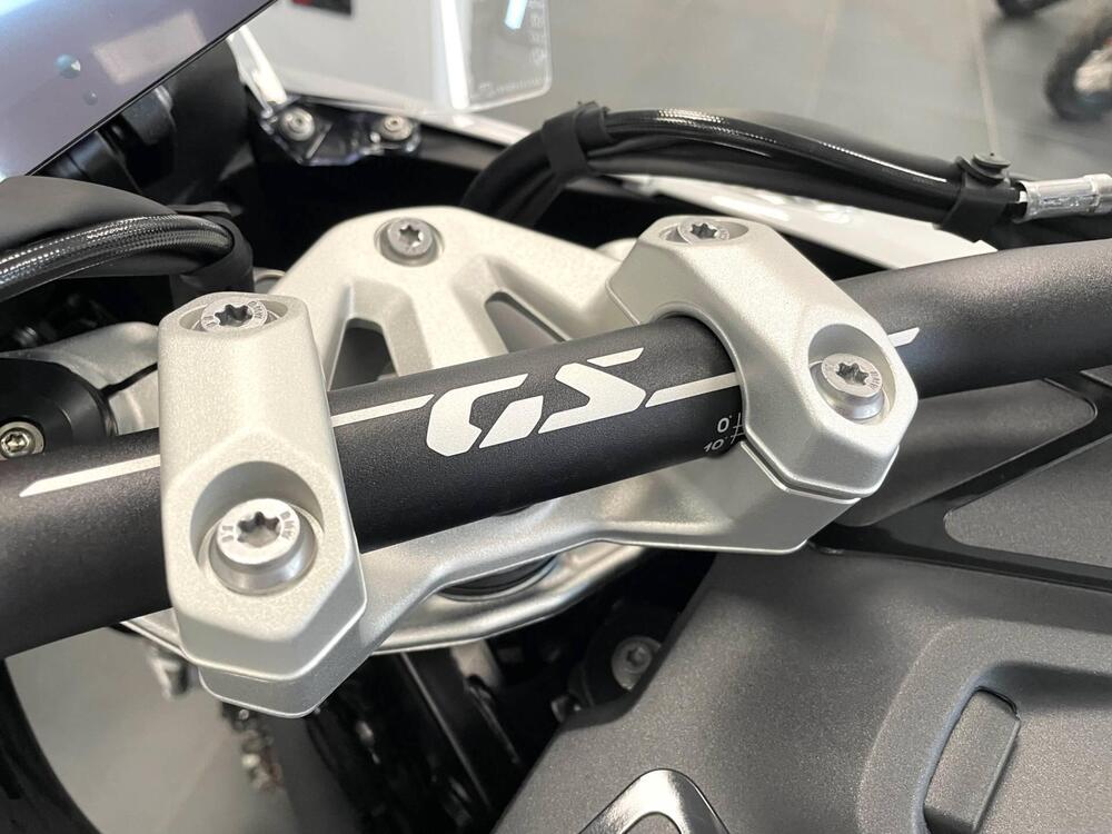 Bmw R 1300 GS (2023 - 25) (7)