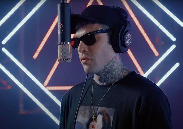 Fedez a Real Talk risponde su ultras e Luca Lucci &ldquo;padrone di San Siro&rdquo;, ma ne ha per tutti: Ferragni e Tronchetti Provera (&ldquo;amore e patrimonio&rdquo;), Briatore, Corona, Sala, Luis Sal. E anche su Diddy e Kanye West&hellip;