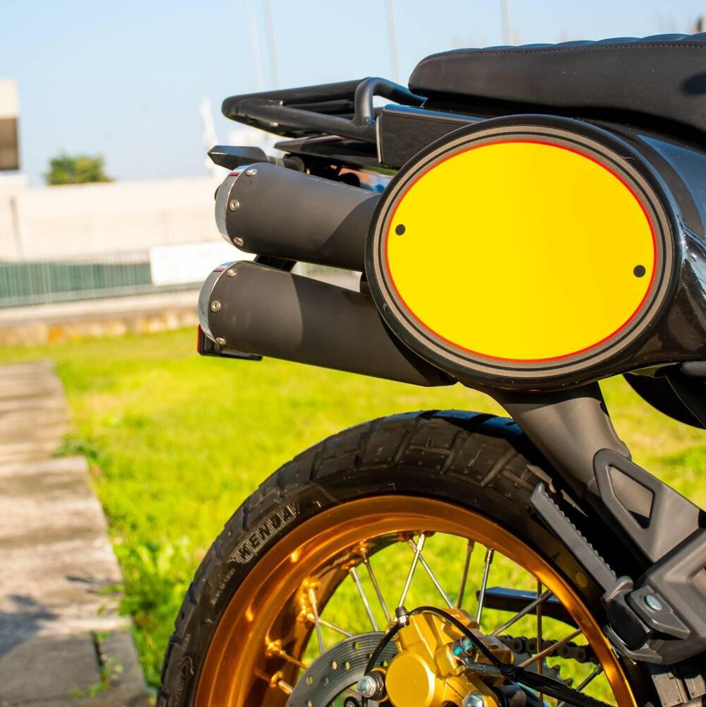 Swm Silver Vase 650 (2025 - 26) (8)