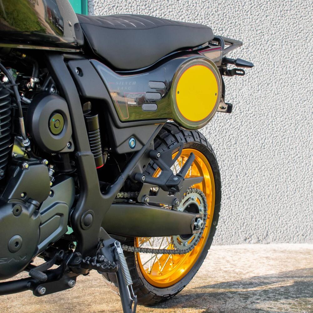 Swm Silver Vase 650 (2025 - 26) (7)