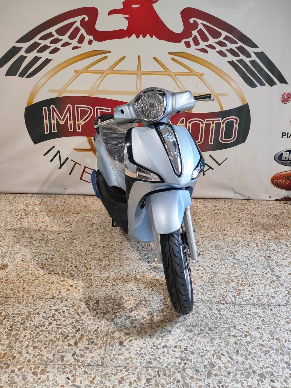 Piaggio Liberty 50 3V (2021 - 24) (4)