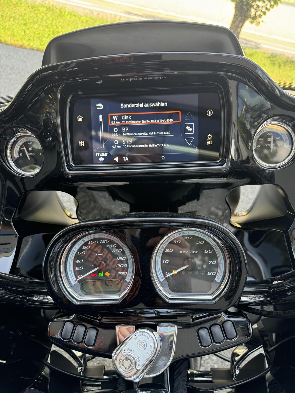 Harley-Davidson Road Glide Limited (2021 - 25) (4)