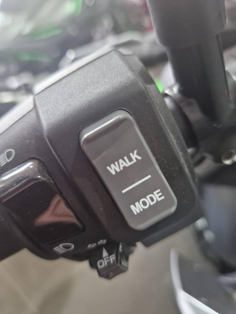 Kawasaki Z e-1 (2024 - 25) (5)