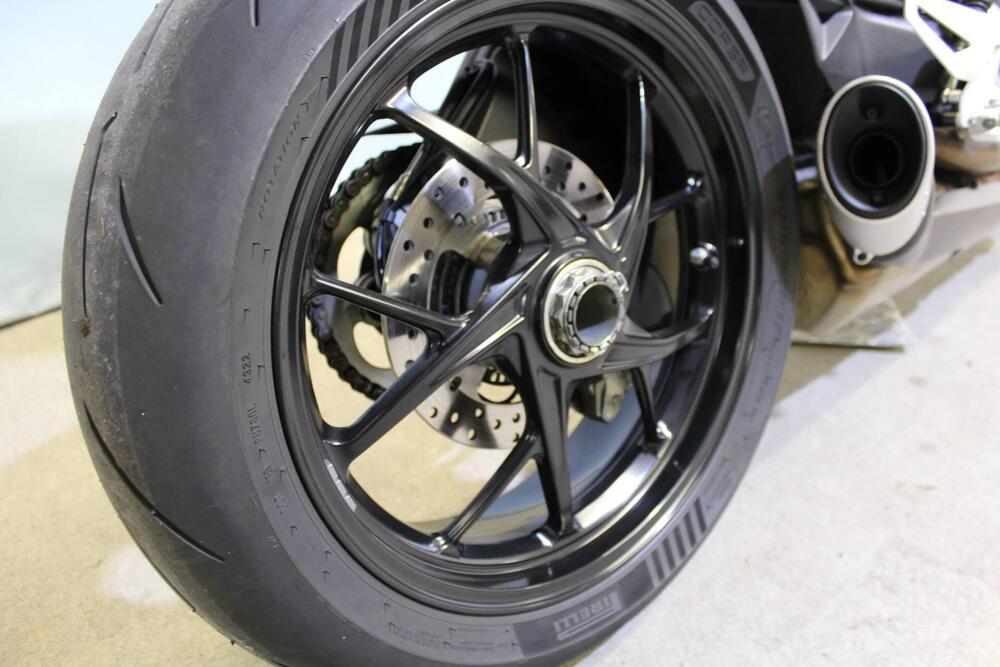 Ducati Streetfighter V2 (2022 - 24) (6)