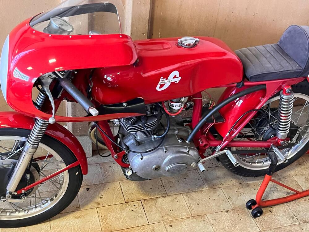 Ducati 125 MONOALBERO 5 MARCE  (6)