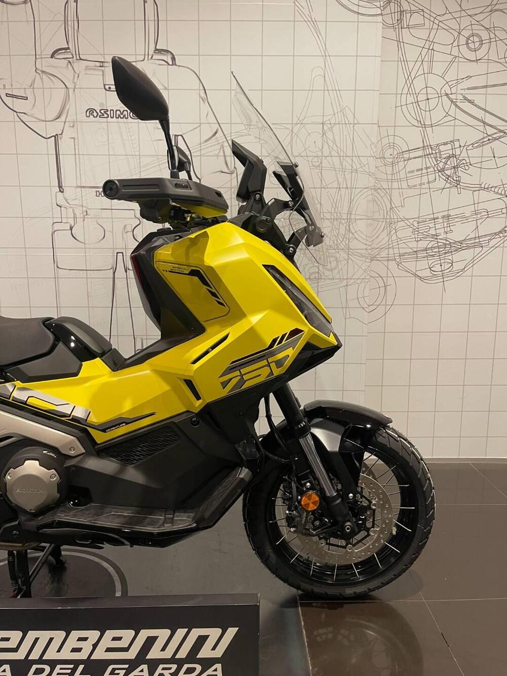 Honda X-ADV 750 (2025) (2)