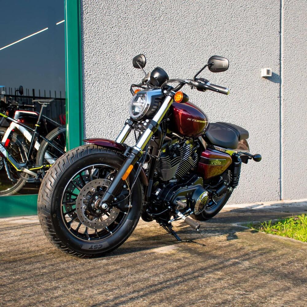 Swm Stormbreaker V1200 (2024 - 25) (2)