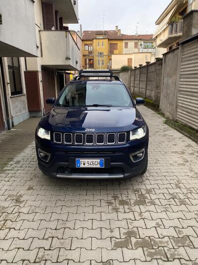 Jeep Compass 2.0 Multijet II aut. 4WD Limited  del 2019 usata a Castiraga Vidardo