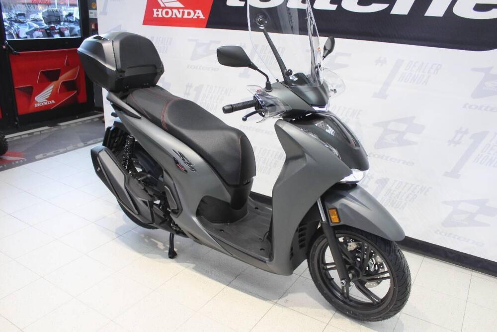 Honda SH 350i GT (2025 - 26) (3)