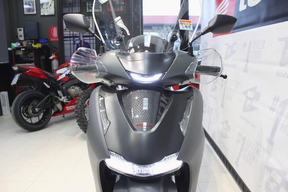 Honda SH 350i GT (2025 - 26) (4)