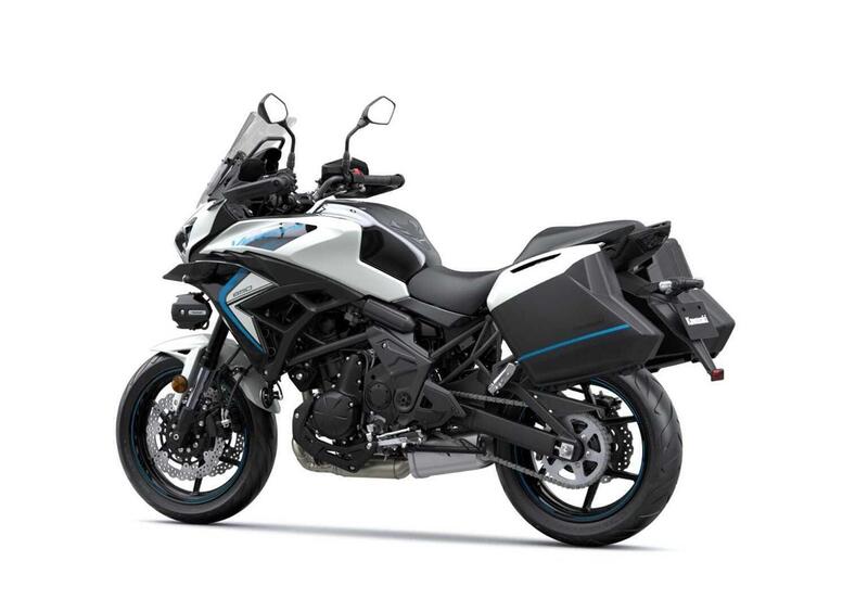 Kawasaki Versys 650 Versys 650 Tourer Plus (2025 - 26) (2)
