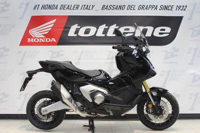 Honda X-ADV 750 (2025) nuova