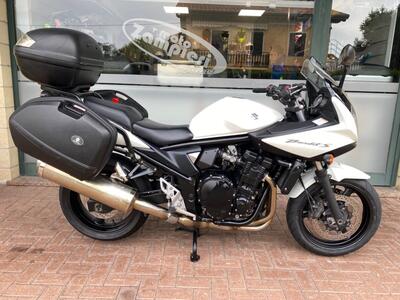 Suzuki GSF 650 Bandit S (2006 - 12) usata