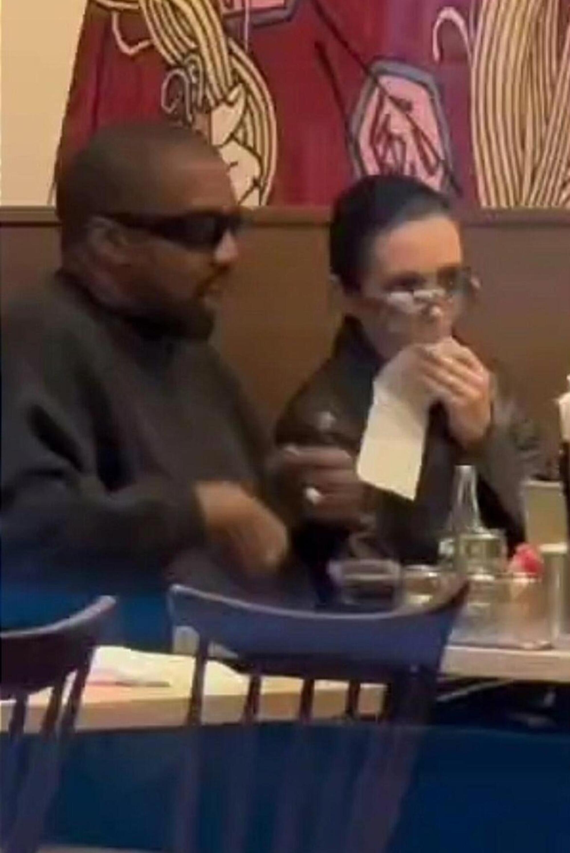 Kanye West e Bianca Censori 