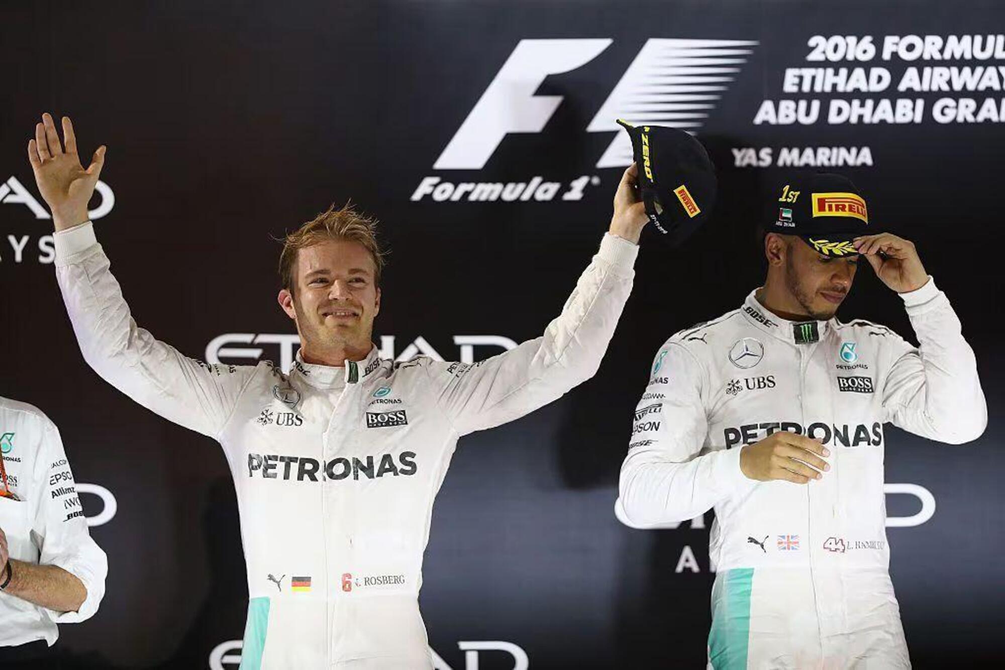 Nico Rosberg con Lewis Hamilton, Abu Dhabi 2016