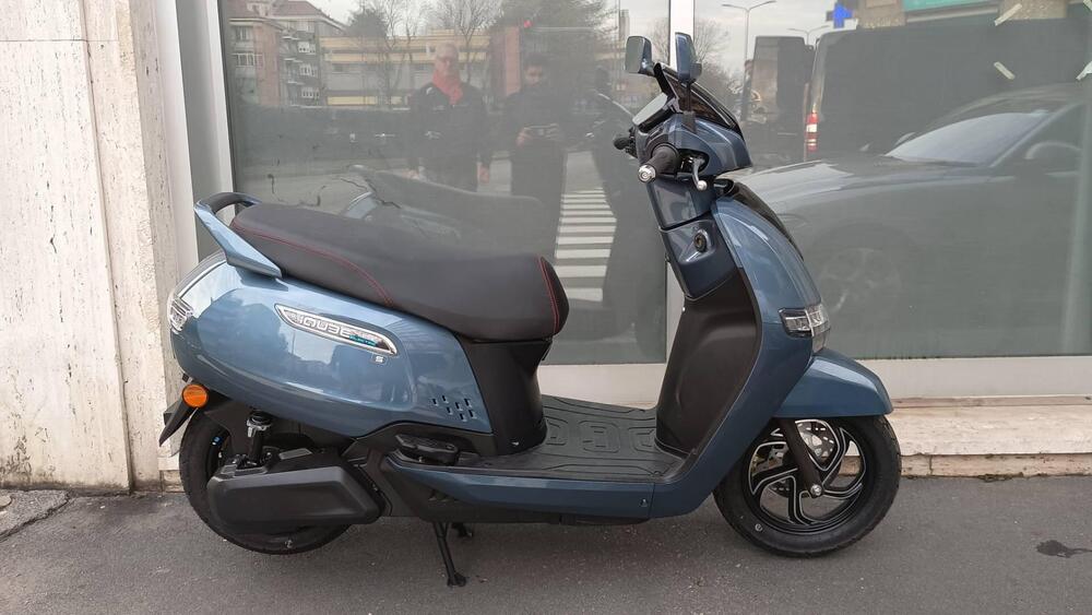 TVS Motor iQube L3 (2024 - 25) (2)