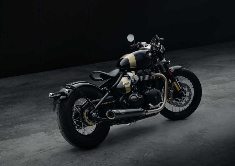 Triumph Bonneville Bobber 1200 Bonneville Bobber TFC (2025) (3)