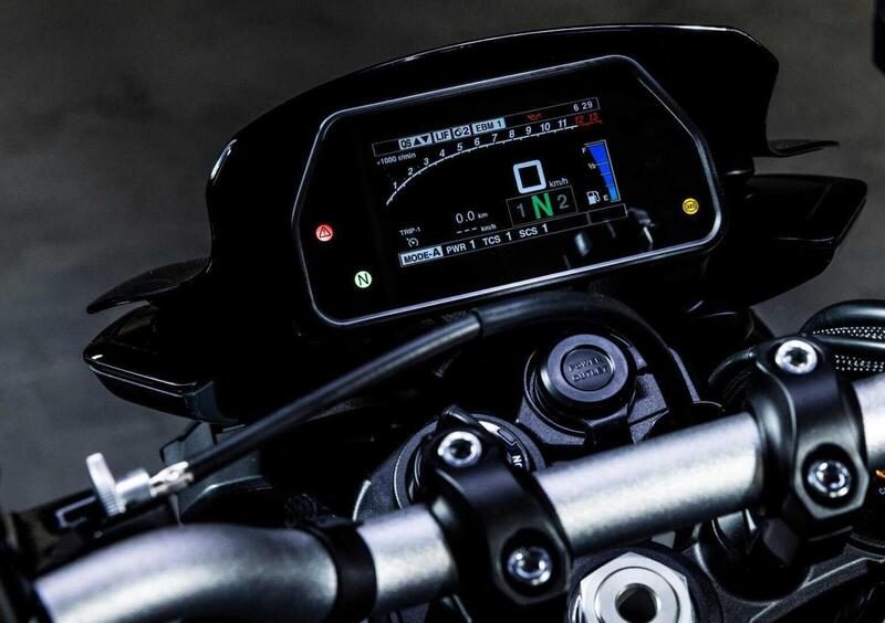 Yamaha MT-10 MT-10 (2022 - 25) (12)