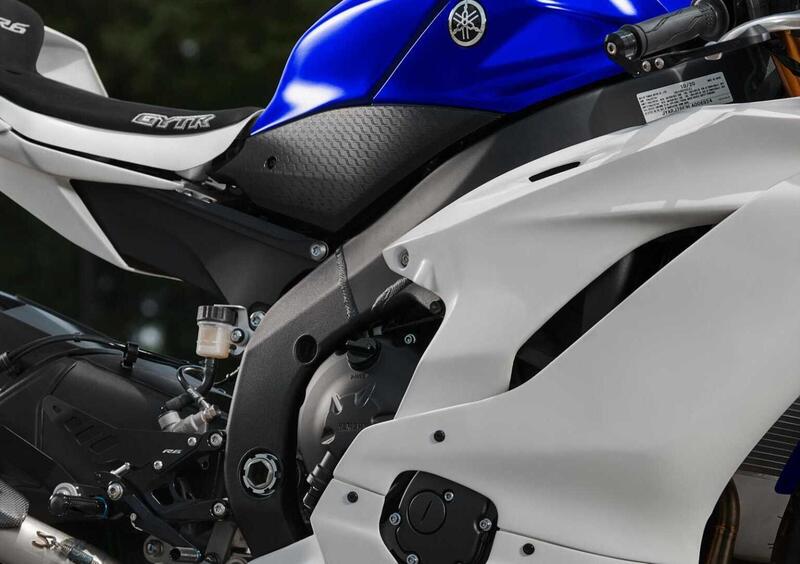 Yamaha YZF R6 YZF R6 GYTR (2022 - 25) (5)